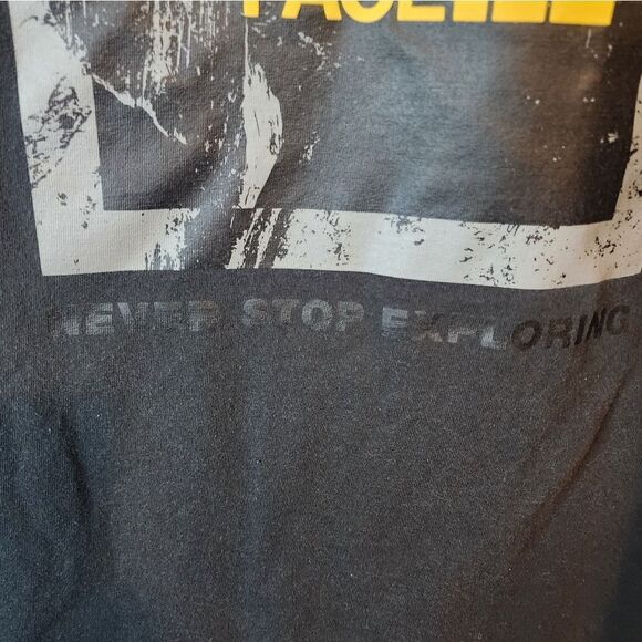 Men's NorthFace shirt, size XL - Picture 2 of 4